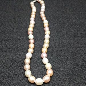 Muticolored  18" Cultured Pearl Necklace